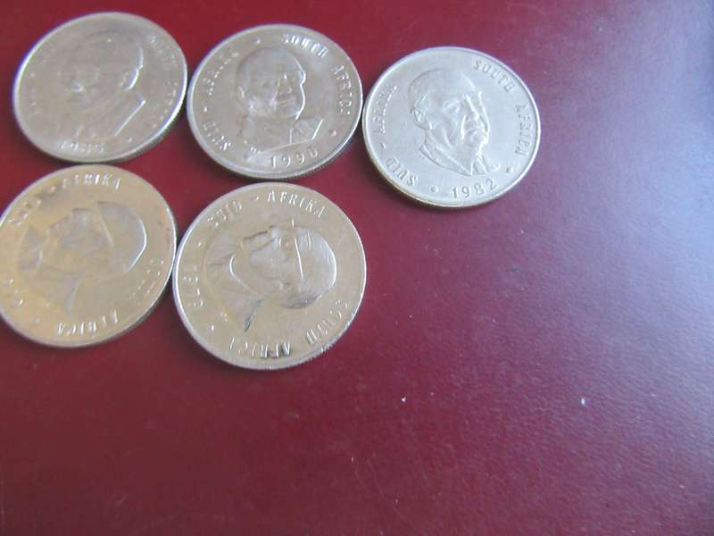 5X5ONE RAND COISWITH PRSIDENT-VARIOUS YEARS- AS PER SCANAS8
