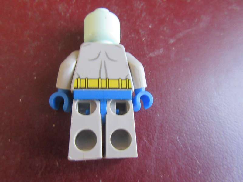 LEGO MINI FIGURE