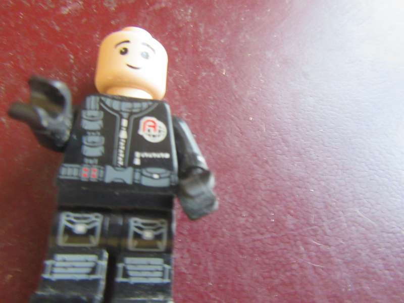 LEGO MINI FIGURE