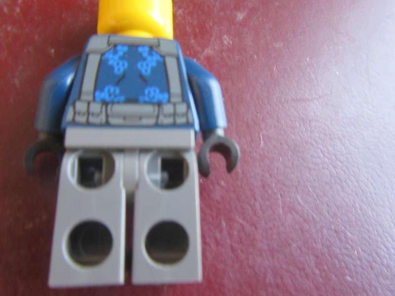 LEGO MINI FIGURE