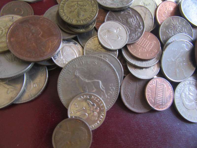 GOOD START FOR THE BEGINNER - 120 WORLD COINS INCL. RSACOINS - AS PER SCAN - BID PER COIN - LOT43