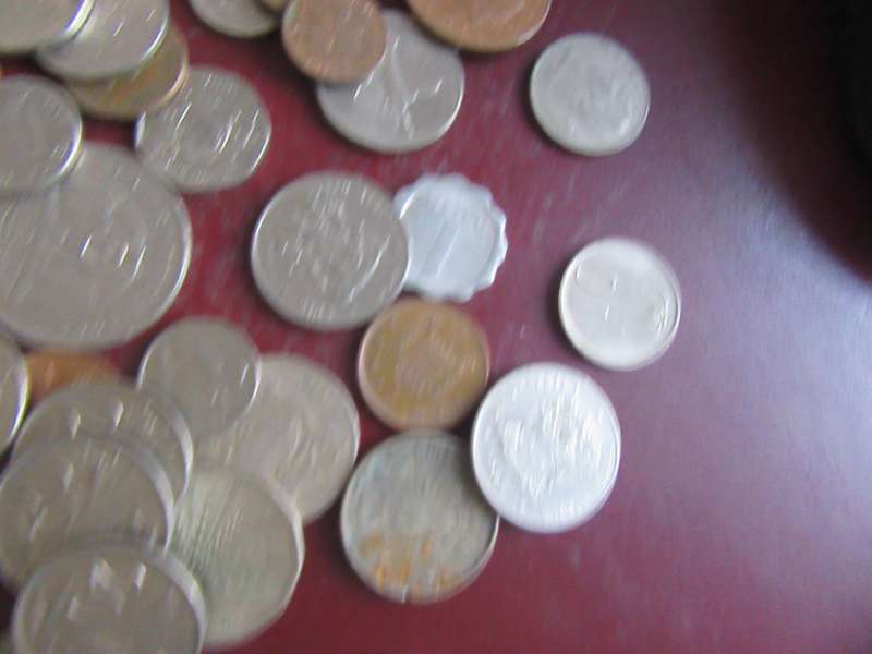 GOOD START FOR THE BEGINNER - 50 WORLD COINS INCL, RSA COINS - AS PER SCAN - LOT40