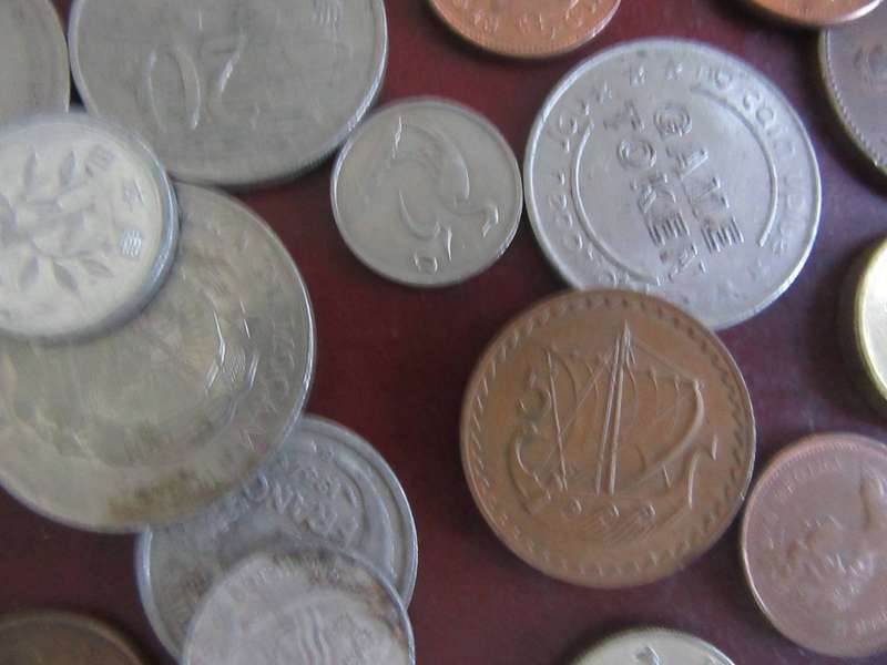 GOOD START FOR THEBEGINNER- 50 WORLD COINS INCL.RSA COINS - AS PER SCAN - LOT27A