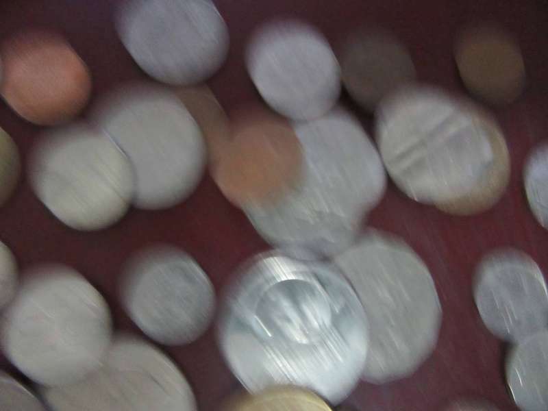 GOOD START FOR THE BEGINNER - 50 WORLD COINS INCL.RSA COINS - AS PER SCAN - LOT27B
