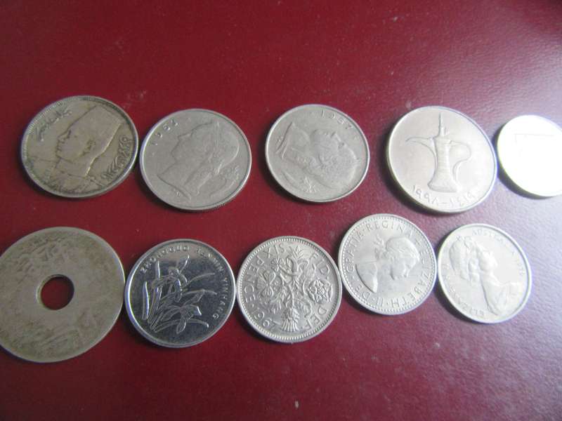 GOOD START FOR THE BEGINNER - 10 INTERNATIONAL COINS - AS PER SCAN - CO0