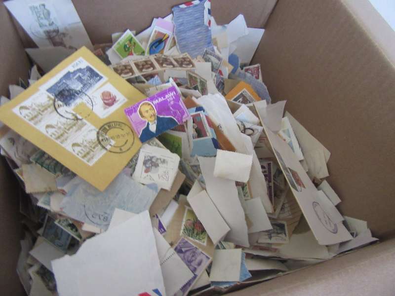 FOR THE BEGINNER - THOUSANDS OF LOCAL AND INTERNATIONAL DUPLICATIONS - ON AND OFF PAPER -