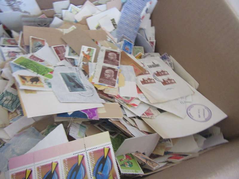 FOR THE BEGINNER - THOUSANDS OF LOCAL AND INTERNATIONAL DUPLICATIONS - ON AND OFF PAPER -