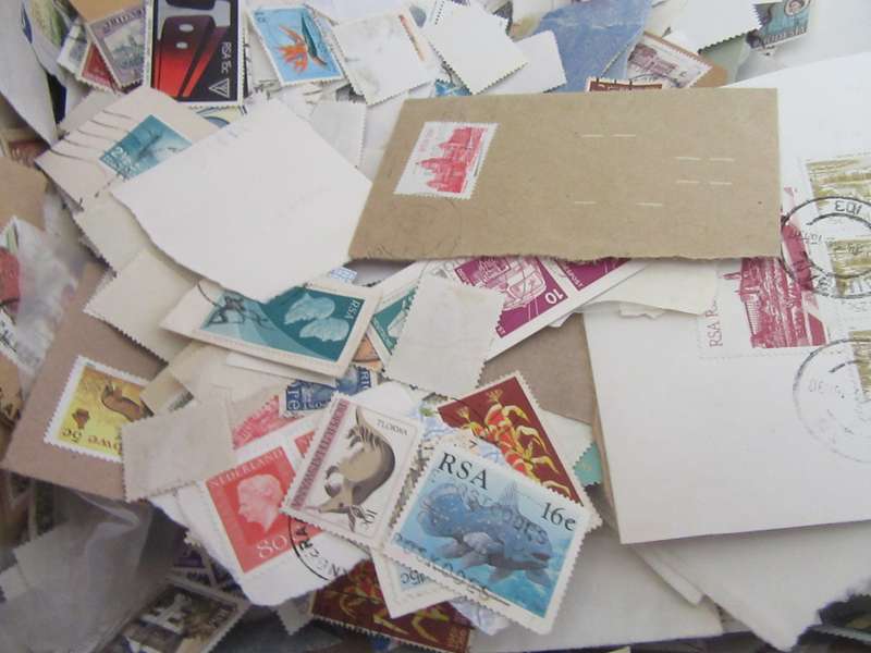 FOR THE BEGINNER - THOUSANDS OF LOCAL AND INTERNATIONAL DUPLICATIONS - ON AND OFF PAPER -
