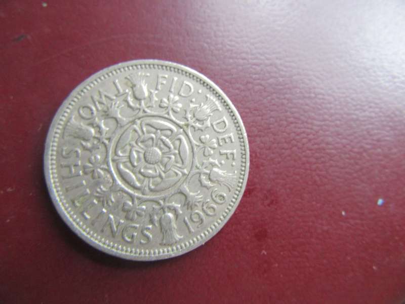 UK- TWOSHILLING 1966 - AS 9
