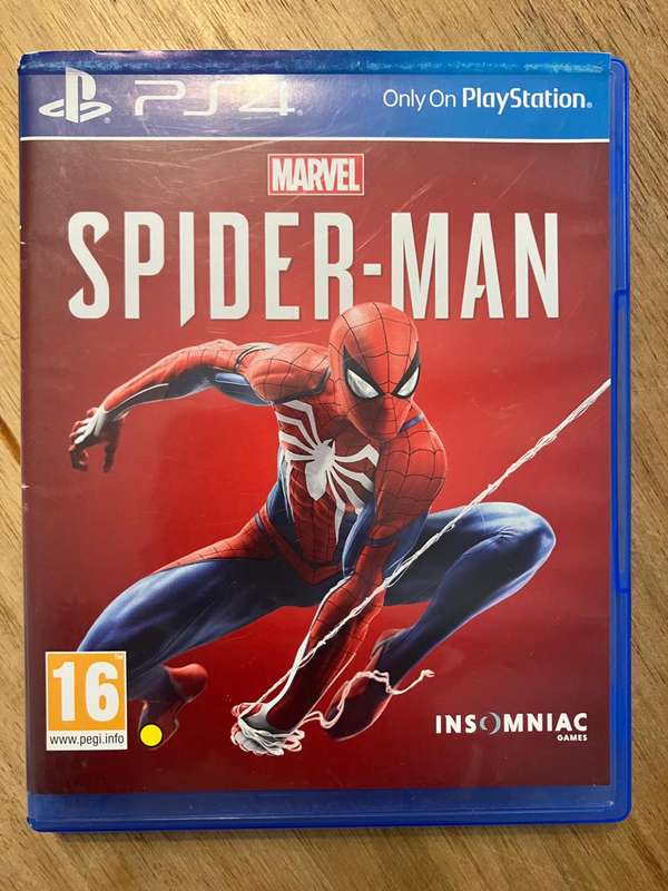 PS4 GAME: SPIDERMAN