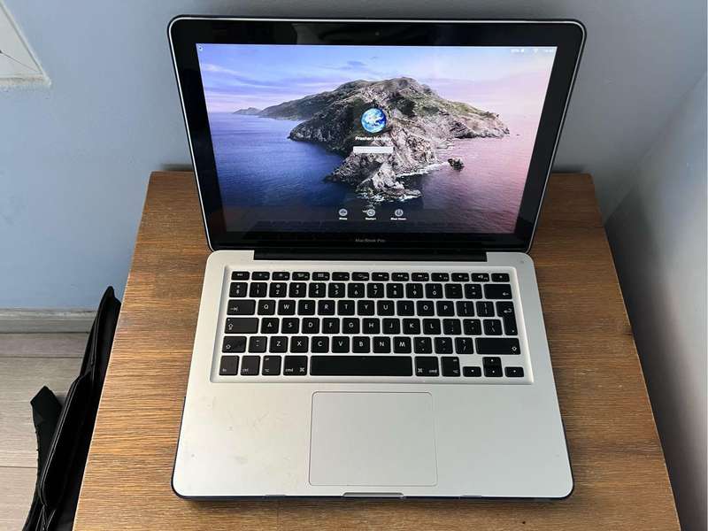 MacBook Pro Mid 2012 Laptop