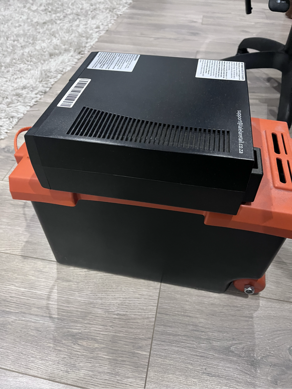 Lalela Inverter Trolley 1.2KVA 720W