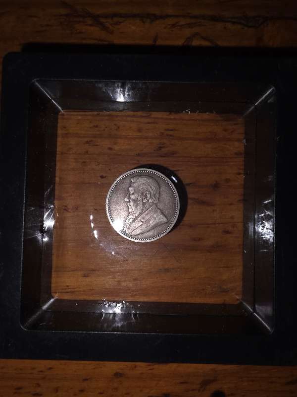 Sixpence