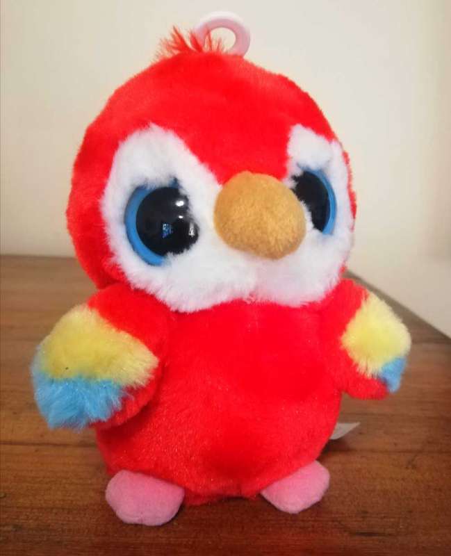 RARE YooHoo & Friends. Aurora Scarlet the red Macaw. 15 cm.