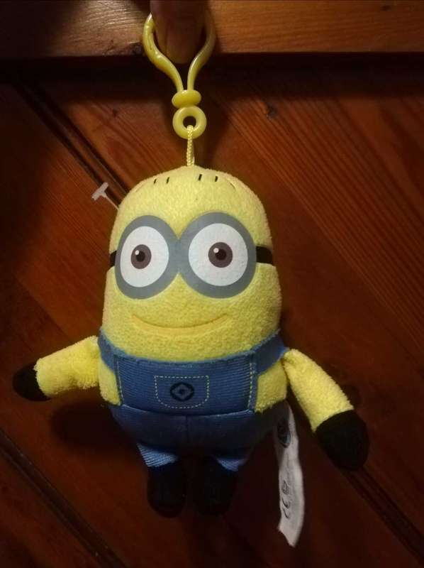 Despicable Me 2.  Small Pocket Size Minion. Plush Buddy!  16cm.
