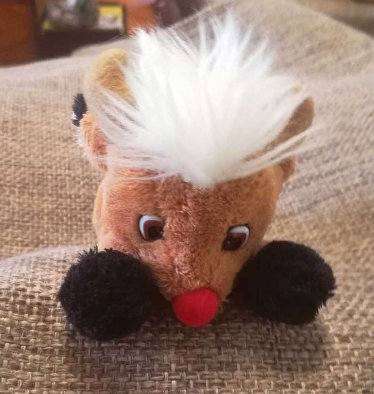Adorable Little Rudolph the Red Nose Reindeer Keyholder. 12cm.