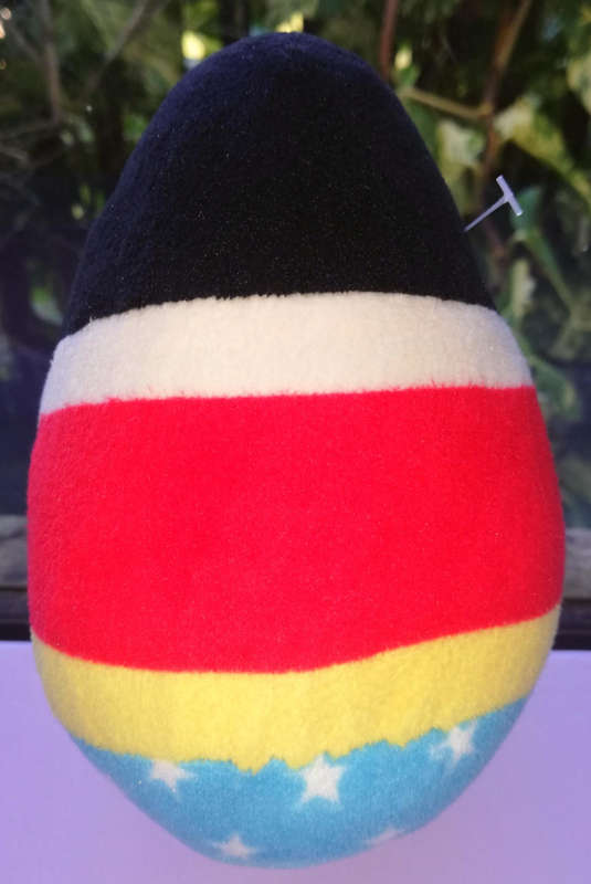 Wonder Woman DC Super Heroes Egg Plush Soft Toy. 15cm.