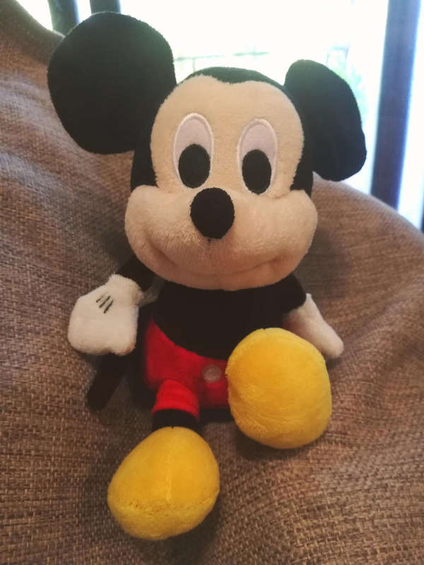 Disney`s Cute Mickey Mouse!  Plush toy. 23cm.