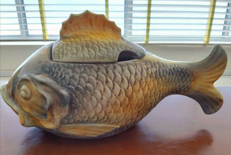 Beautiful, 1960 Vintage Fish Tureen Set for sale!
