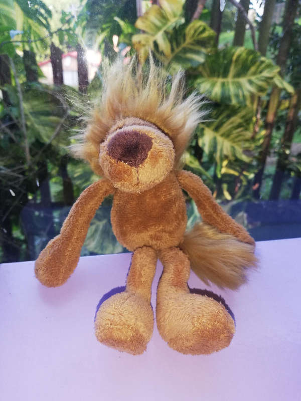 Leo the Lion a Cute Fridge Magnet! 18cm. Great Price!