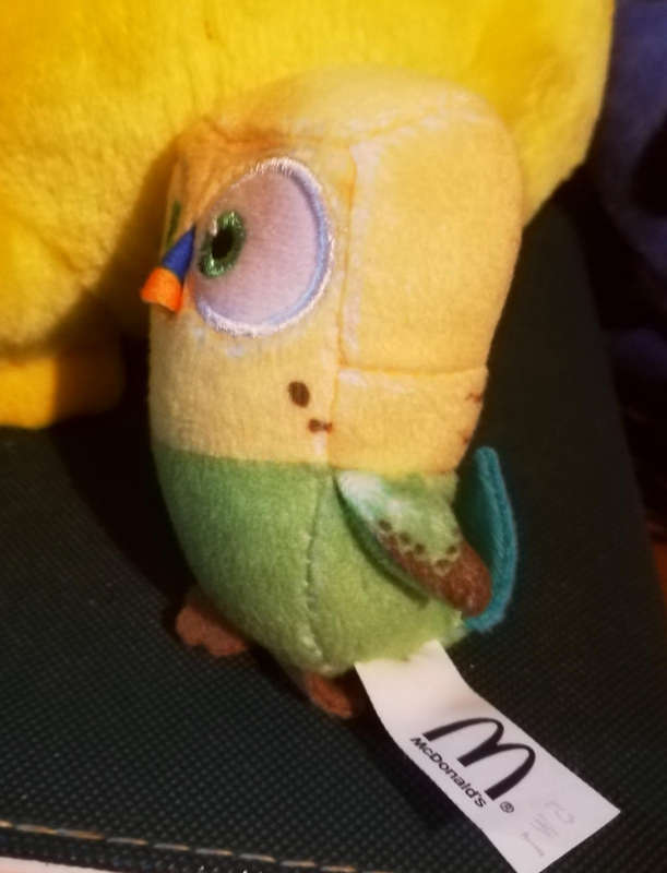 SweetPea plush toy from The Secret Life of Pets. McDonald's Happy Meal toy. 8cm. 2016.