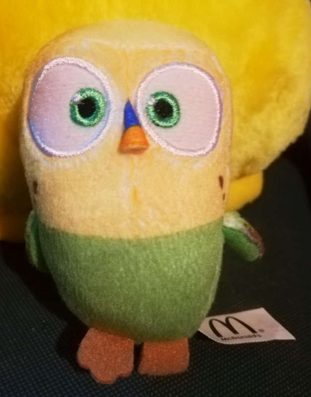 SweetPea plush toy from The Secret Life of Pets. McDonald's Happy Meal toy. 8cm. 2016.