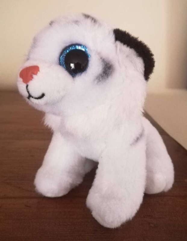 RARE Beanie Boo Velvety Plush - TY Tundra the Tiger. Soft Toy. 17cm.