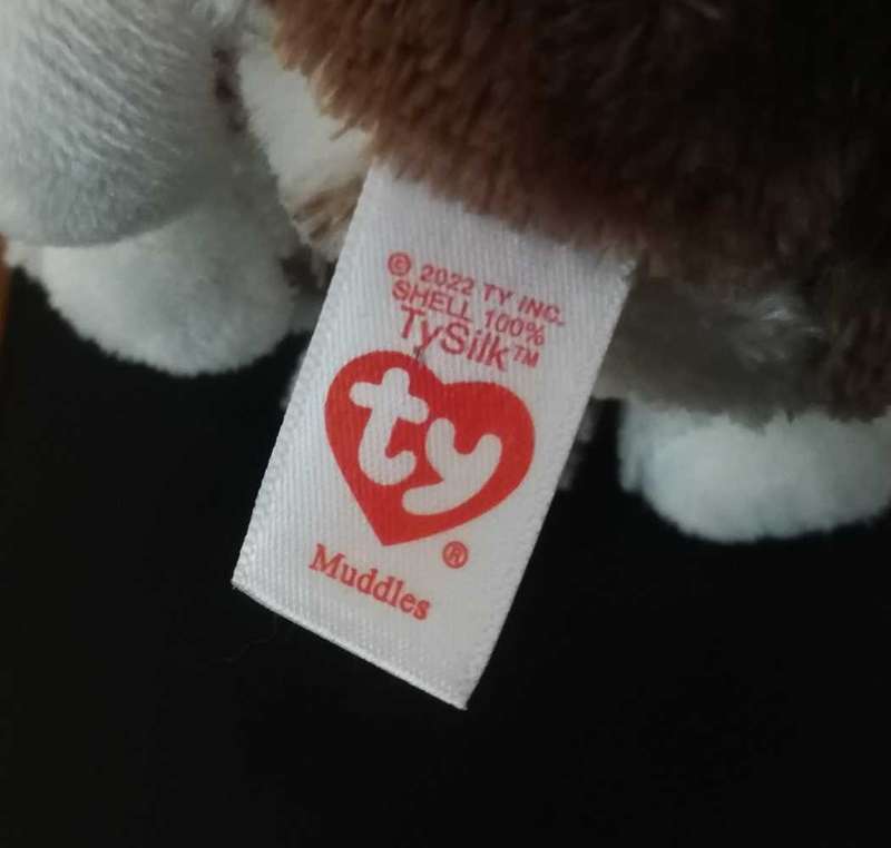 Ty Silk. Muddles the Beanie Boo White and Brown Dog. 2022. 16cm.