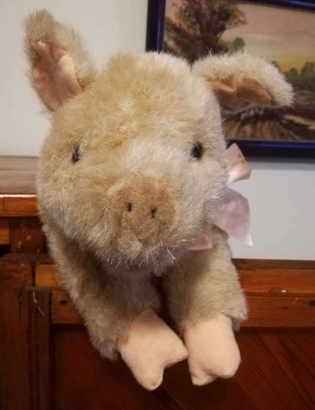 A beautiful, super plush Piggy named Puggels. 32cm.