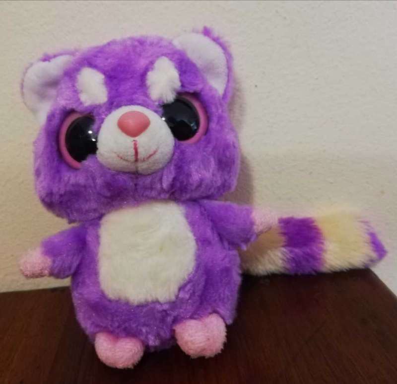 Authentic Rare YooHoo & Friends Purple Hapee Lesser Panda. Plush Soft Toy. 17 cm.