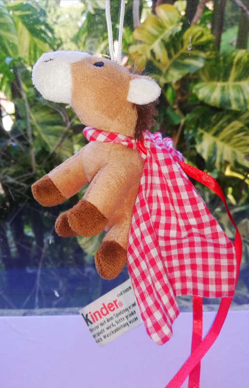 Collectable Pony and checkered Bag Kinder Surprise -  Ferrero Soft Toy. 26cm.