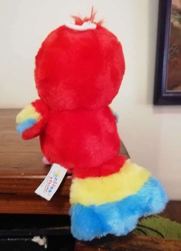 RARE YooHoo & Friends. Aurora Scarlet the red Macaw. 15 cm.