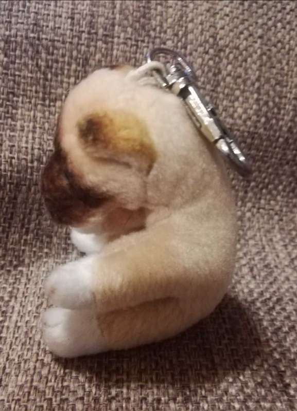 Ming the Beautiful Siamese Cat. Rare Keyholder! 9cm.