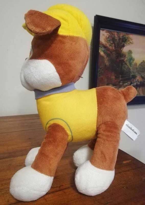 Rubble from Paw Patrol. A plush Nickolodeon Play by Play soft toy. 28cm.
