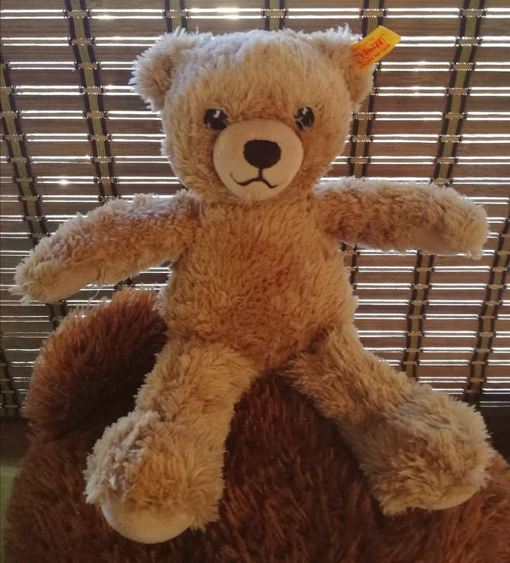 A Collectable Steiff Sleep Well Teddy Bear. Plush Baby Toy. No: 239526. 25cm. Great Price!