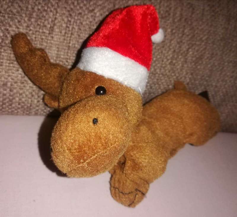 Santa's Little Helper a Cute Reindeer Fridge Magnet! Red Christmas Hat. 18cm.