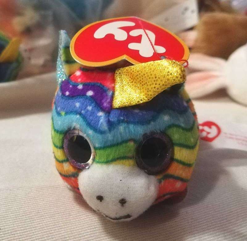 McDonald's Beanie Boos Teeny TY's. Stackable Happy Meal Toy 2019. Einhorn Star a Unicorn with tags!