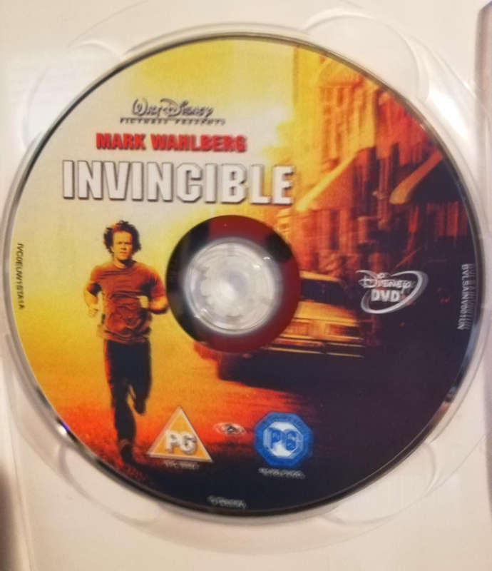 Invincible. Mark Wahlberg. A true story. Walt Disney Movie. DVD.