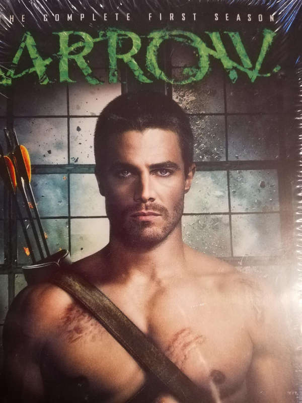 Arrow. The Complete 1st Season. Another dark comic reimagining...without comparisons! Sealed. DVD.