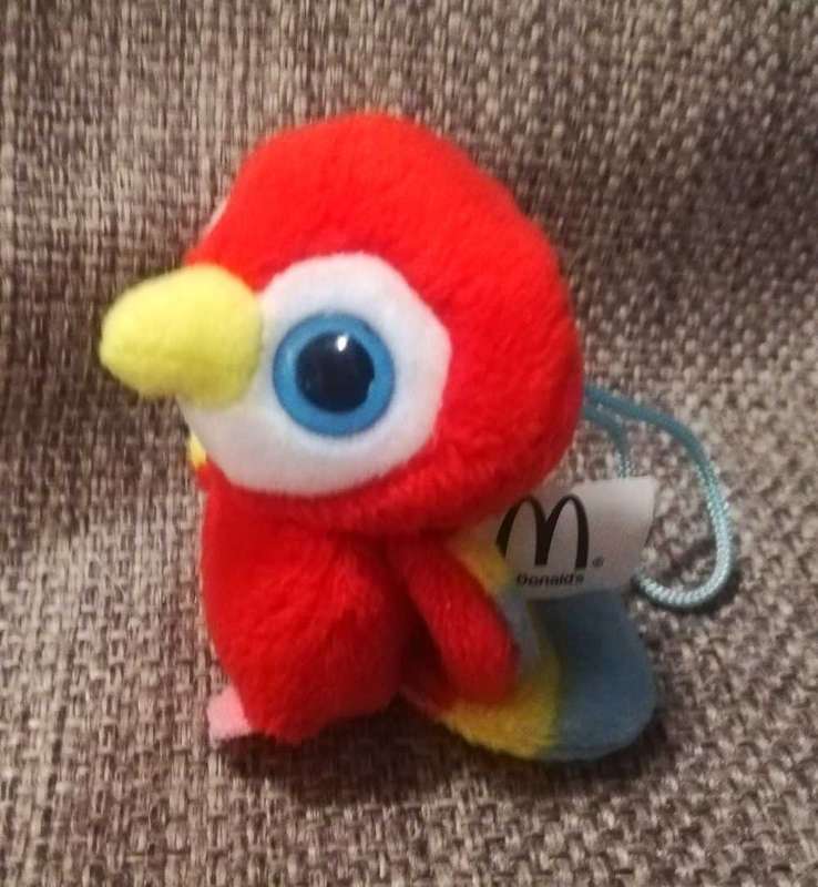 McDonald's Yoo-Hoo & Friends 2014 Happy Meal.  Scarlet the Macaw. Plush Hanger Toy. 9cm.