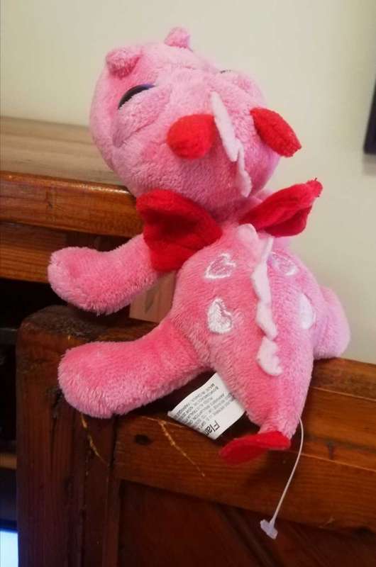 Russ Berrie Lil' Peepers Flame. Pink Little Dragon. 16cm.