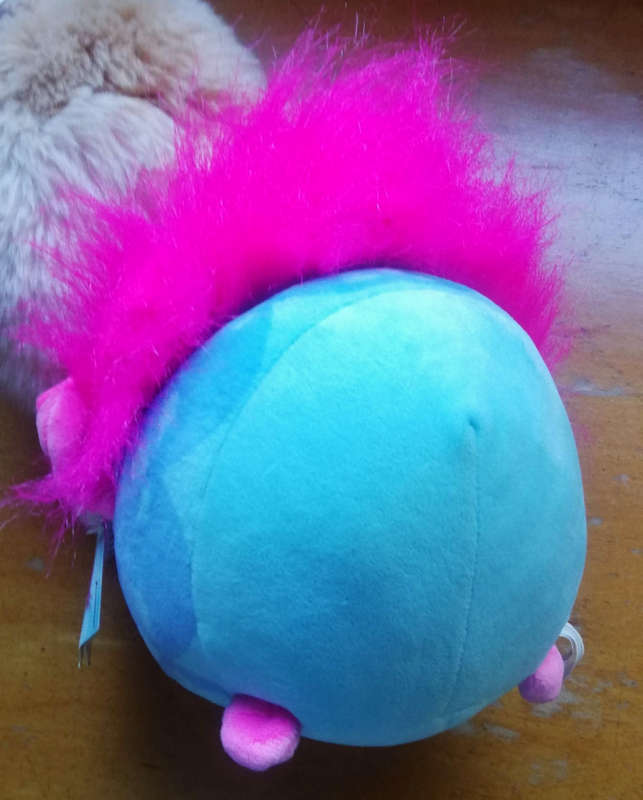 Dreamworks Heroes plush Queen Poppy Troll. 20cm. With Tags!