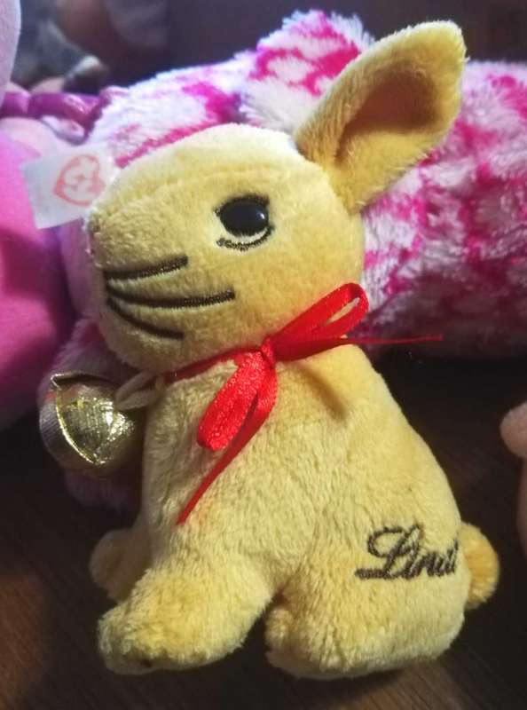 Lindt Lindor* Small Golden Bunny Rabbit.  11cm.