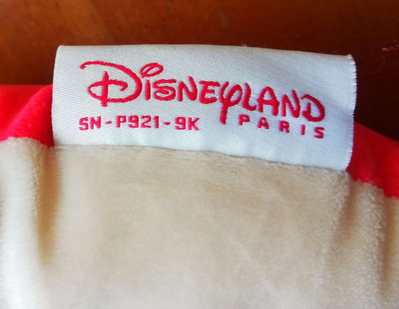 A beautiful Disneyland Mickey and Minnie mouse cushion.