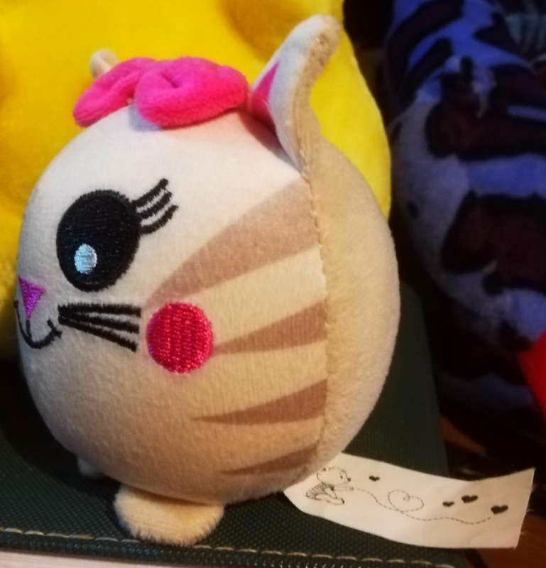 Cutie the Cat. Squishie stress ball. Memory foam plushie. 10cm.