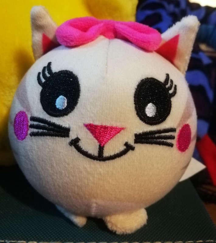 Cutie the Cat. Squishie stress ball. Memory foam plushie. 10cm.