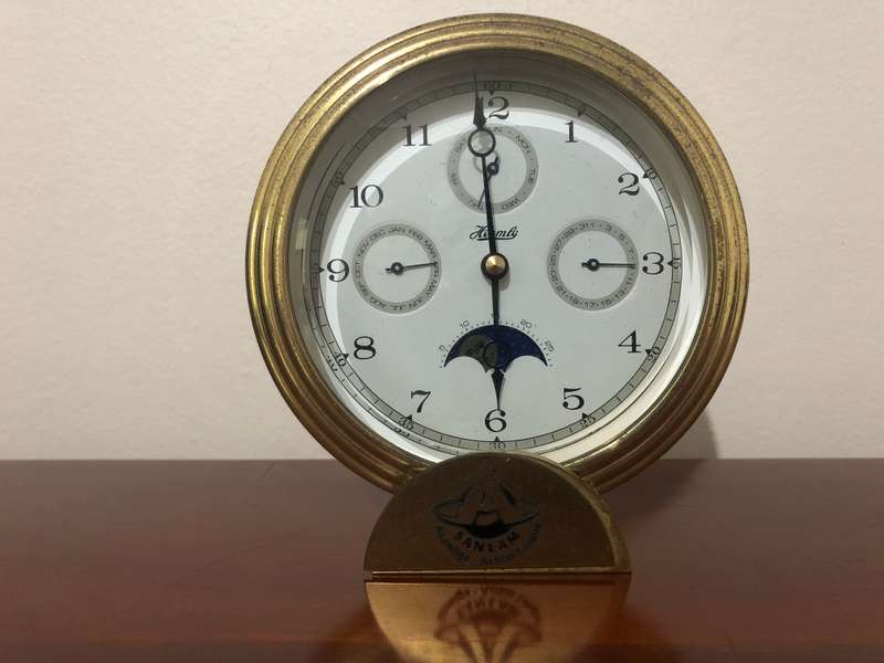 Table clock