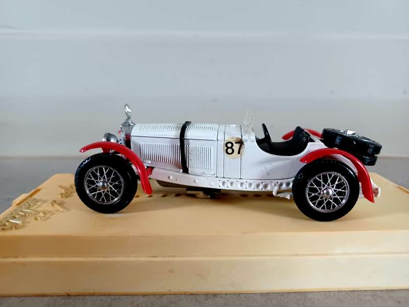 Model Mercedes SSLK  Scale 1.43 (Solido made in France)  (MOD007)