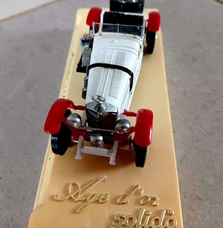 Model Mercedes SSLK  Scale 1.43 (Solido made in France)  (MOD007)