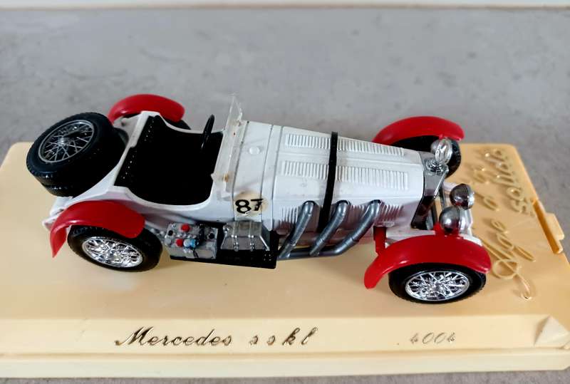 Model Mercedes SSLK  Scale 1.43 (Solido made in France)  (MOD007)